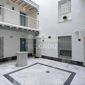apartamento-el-mirador-del-paso-feel-cadiz.es-andalucia.com/